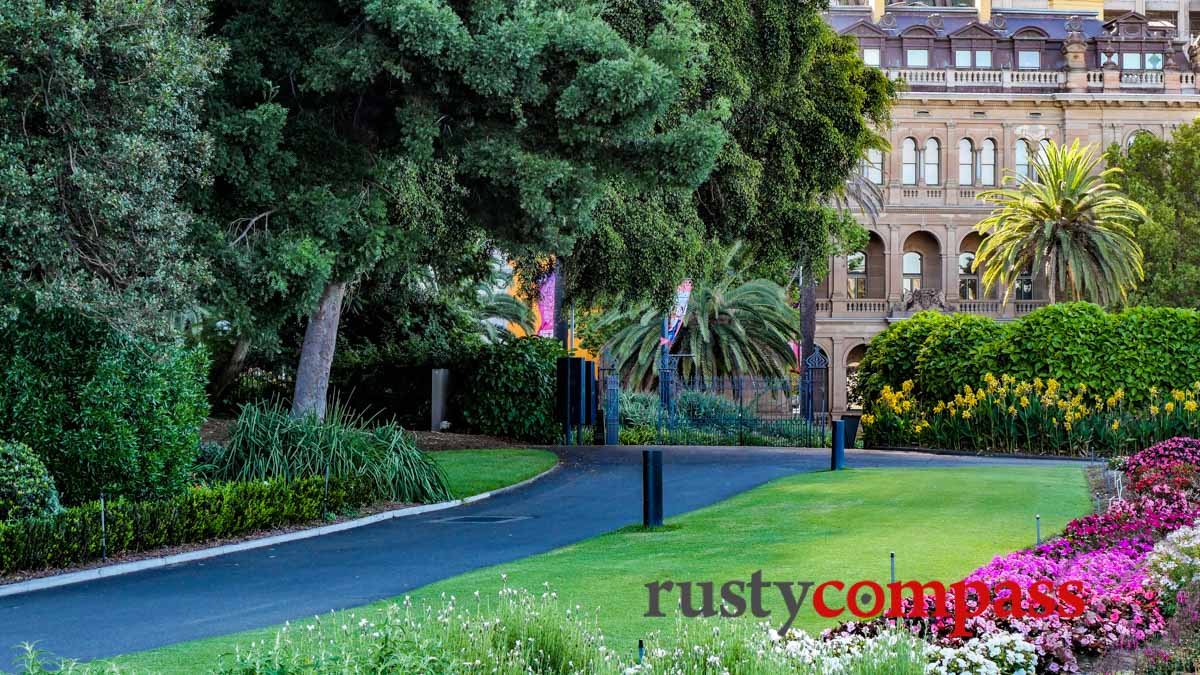 A view of 19th century Sydney, Royal Botanical Gardens